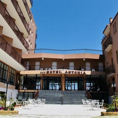 Hotel Astoria Pésaro Exterior foto